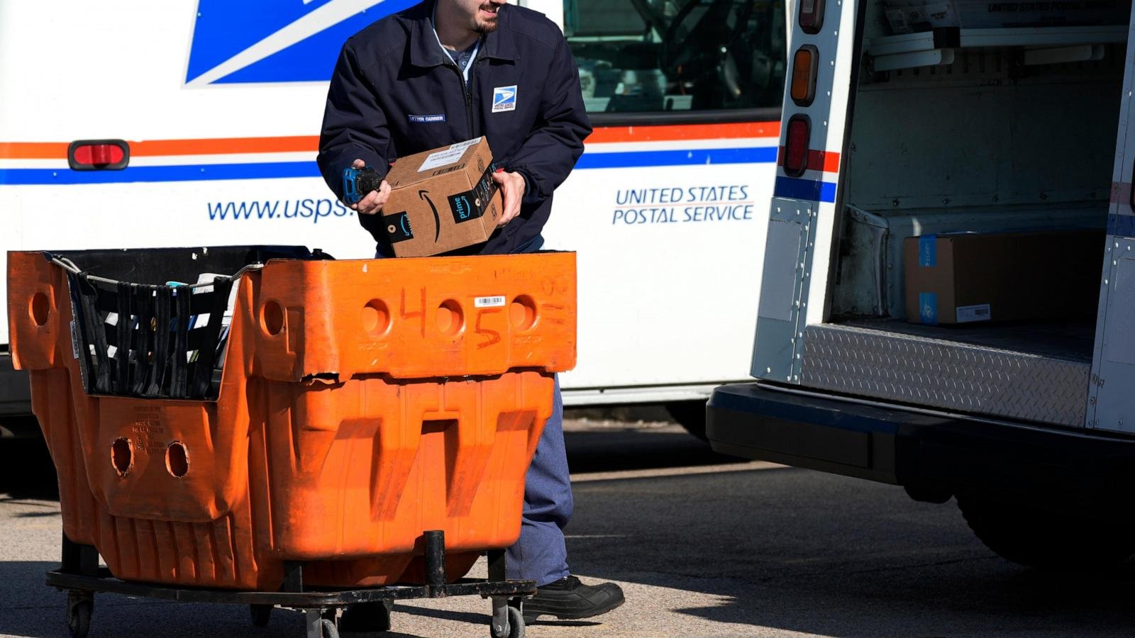 US Postal Service head DeJoy to step down after 5 years marked by pandemic, losses and cost cuts